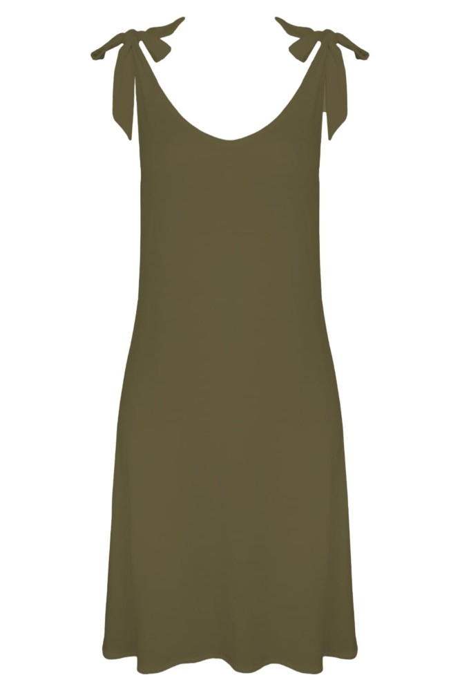 Beech MARINA przed kolano przód.jpg