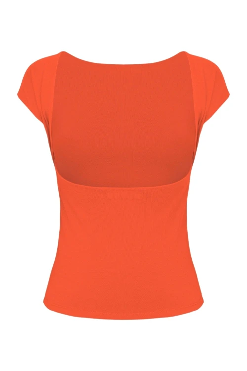 Flame Scarlet RHÉA z krótkimi rękawami tył.jpg